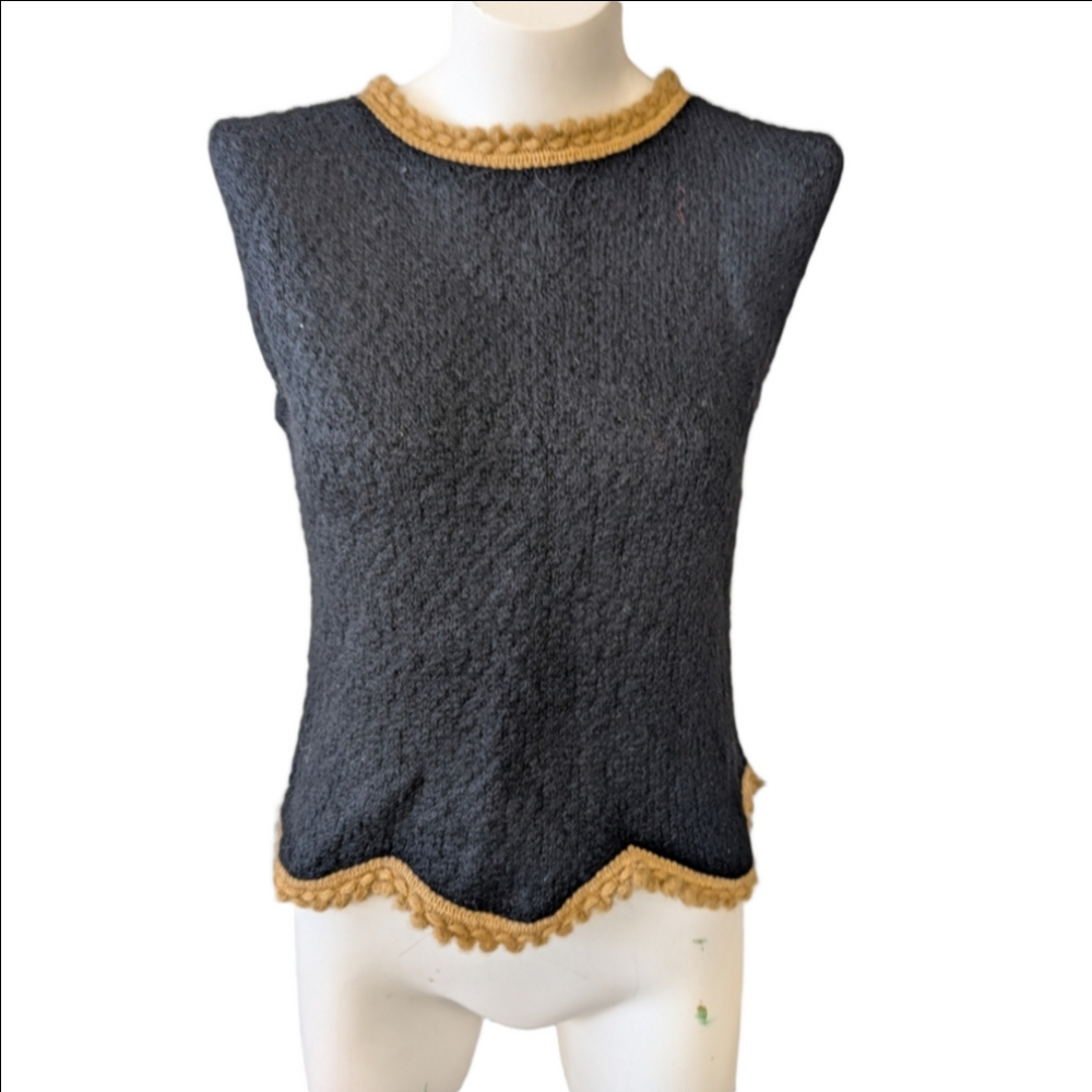 Vintage Tank Top by Jantzen in sweater material Black/ Brown Scallop Trim